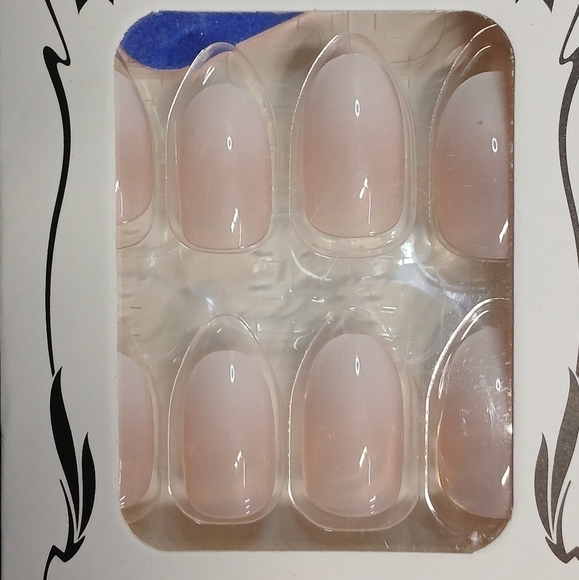 Pink natural look press on nails sporty length 24 piece kit new - Picture 2 of 2